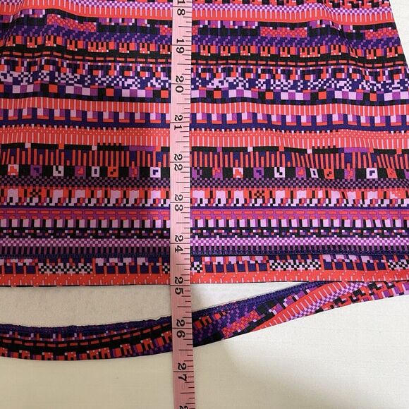 Nike Pro Sweatshirt Women's M Coral Pink Purple Black Geometric Pullover 1/2 Zip - Picture 4 of 7